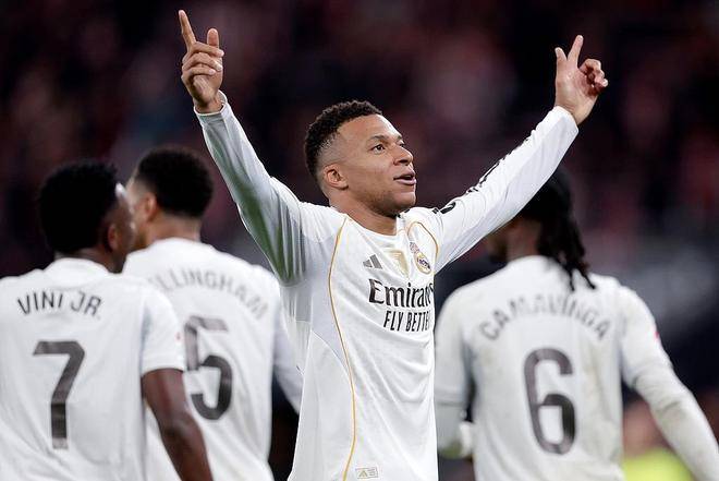 姆巴佩62球年度封神!有望冲击C罗69球纪录,梅西91球难以企及!