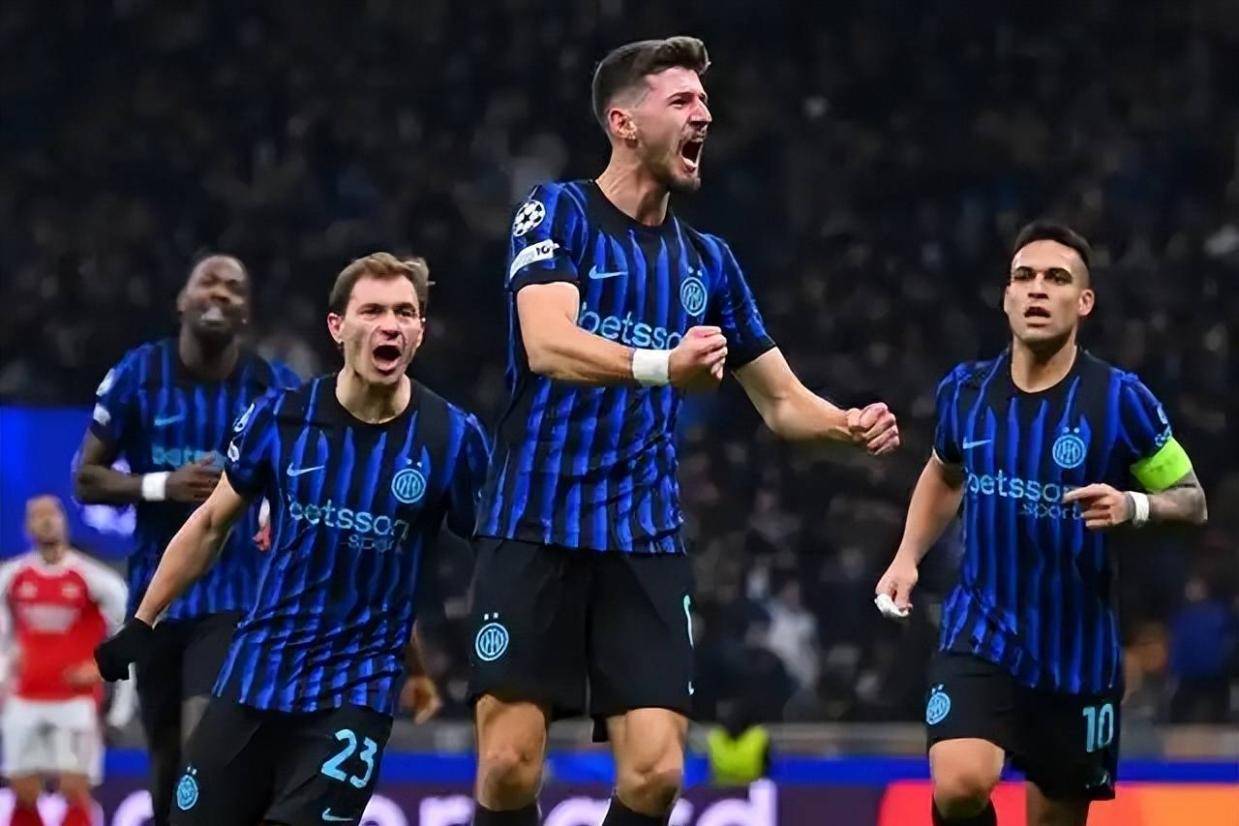 国米1-3不敌阿森纳,欧冠遭遇三连败,齐沃无奈认怂,两大新星成遮羞布