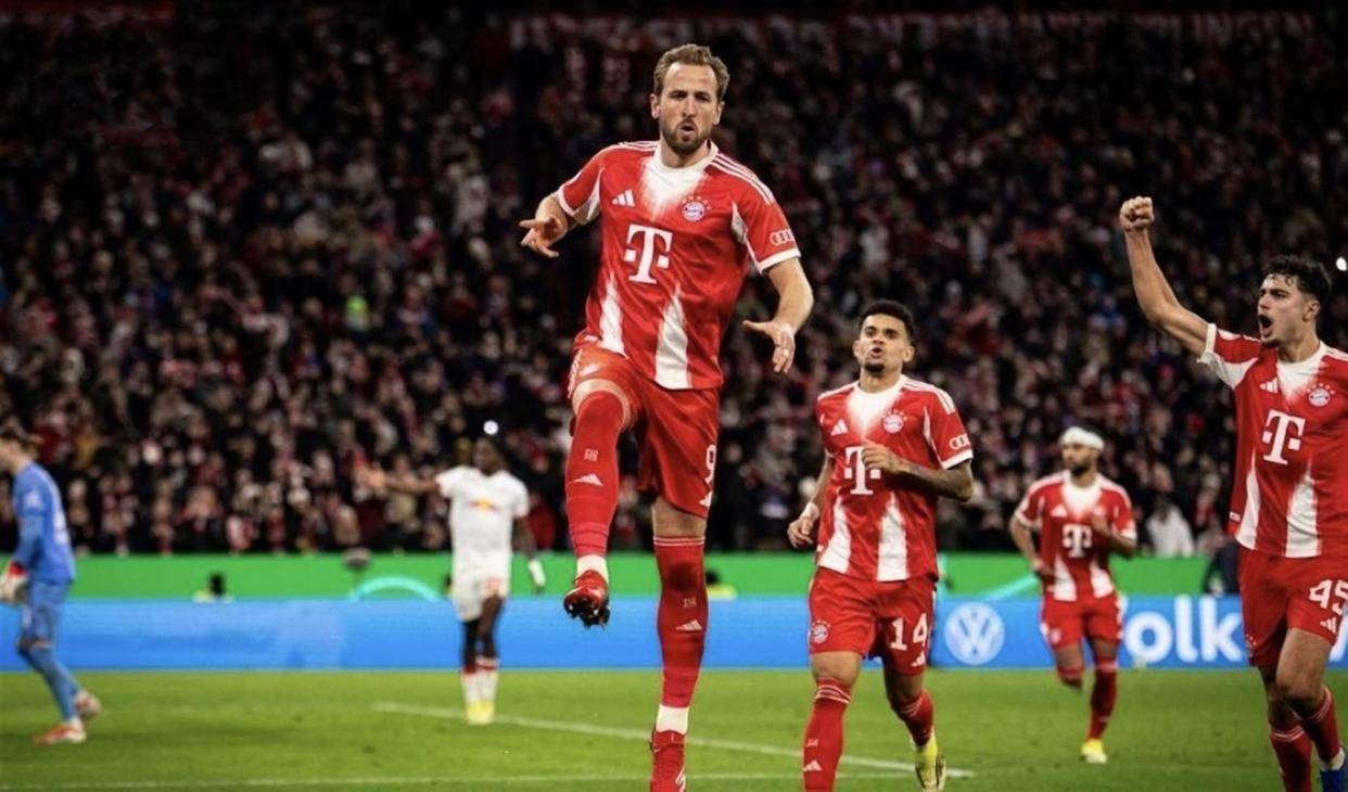 德甲积分榜,拜仁3:0,6分领跑,勒沃库森4:0升第4,4-6名同分