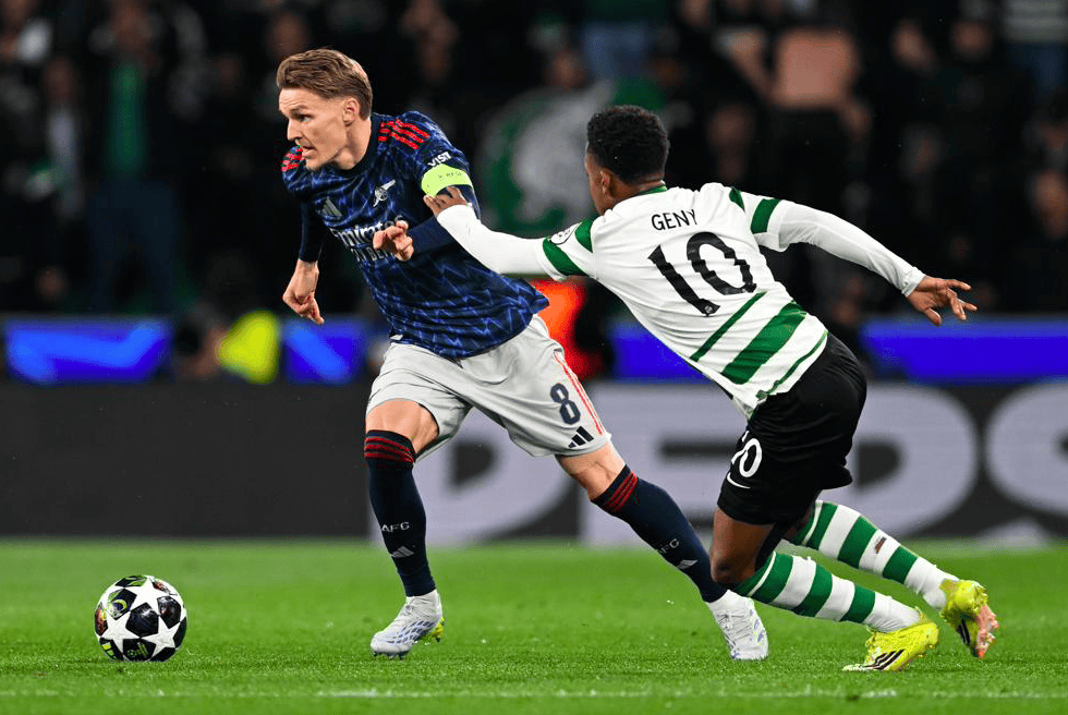 1-0!替补连线补时绝杀 欧冠八强战:12.3亿豪门掀翻大黑马止连败